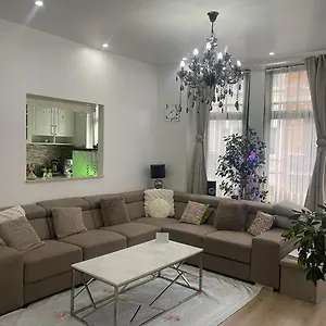 Centre Zaza Apartment